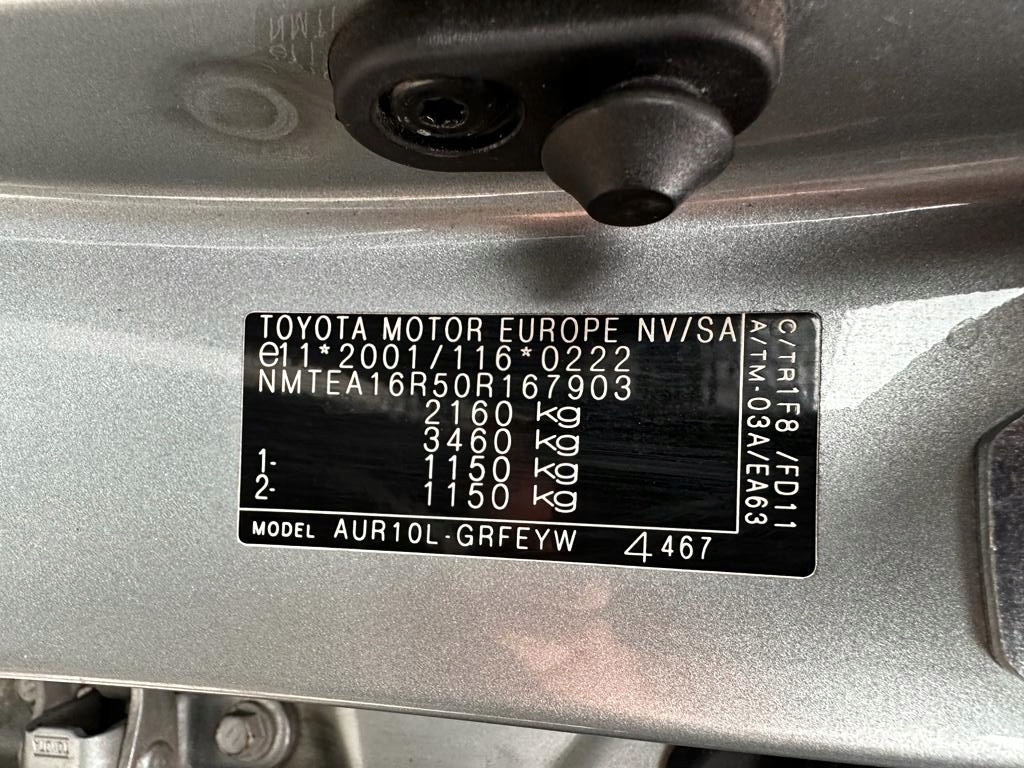 фото №16, Toyota corolla verso ii r1 04-09 крила правий 1f8