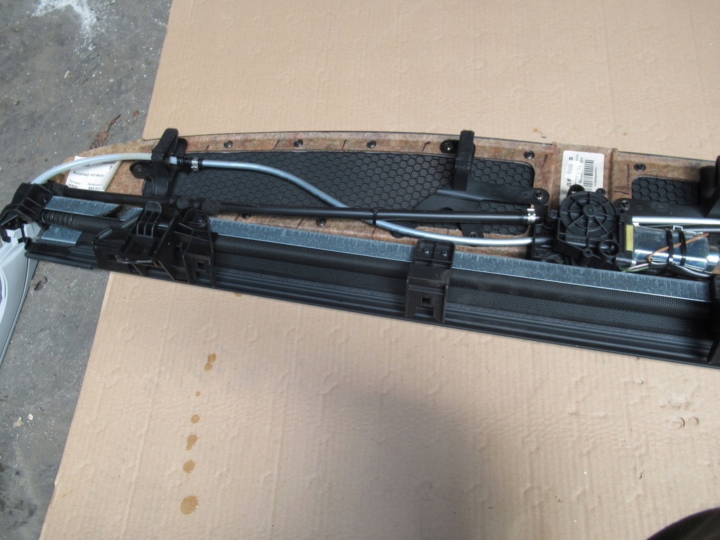 фото №5, Шторка електрична задній скло audi a8 d4 lift 4h4863412d