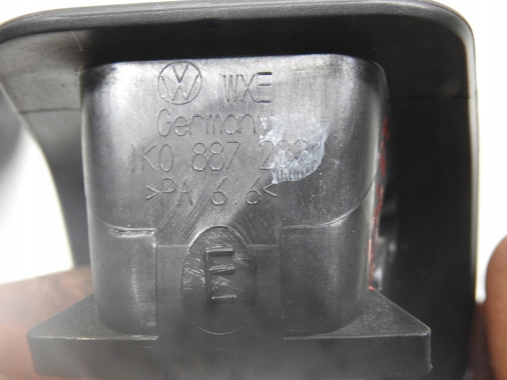 фото №8, Заглушка isofix vw golf vi