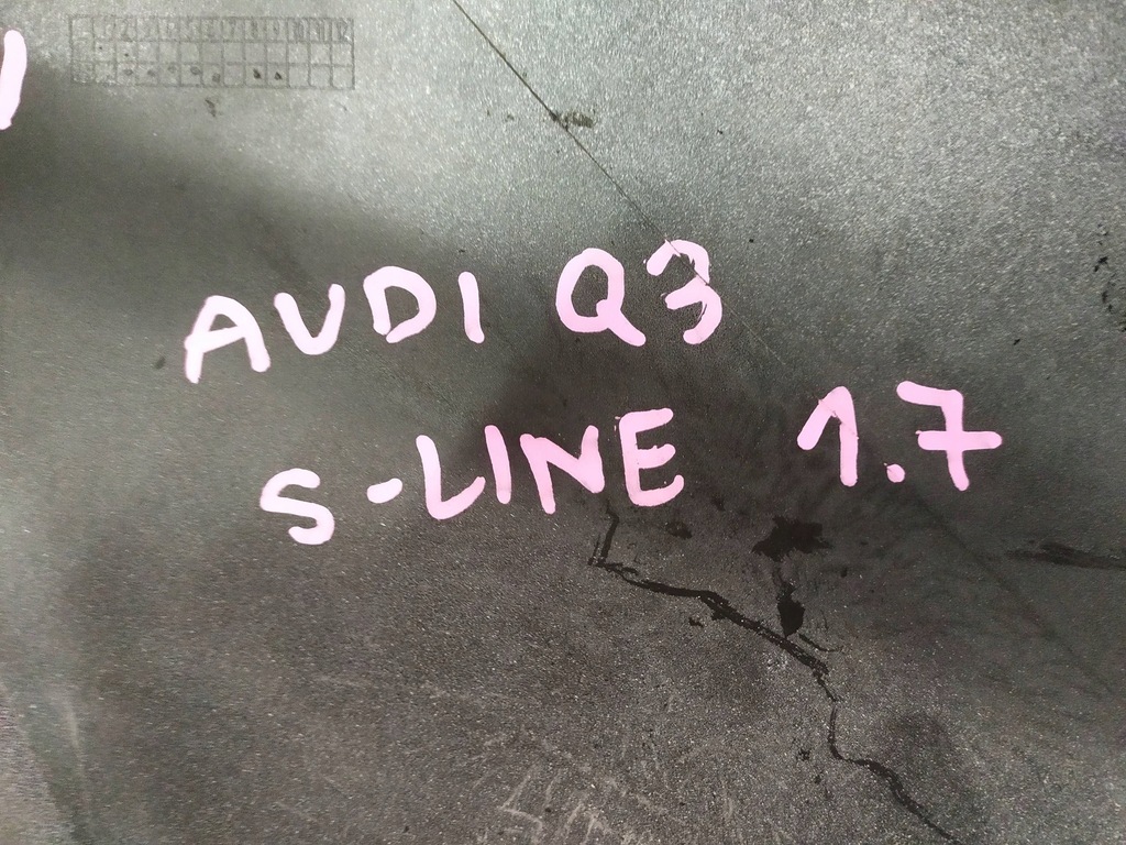 фото №13, Накладка спойлер перед передний audi q3 s-line 8u0807061r