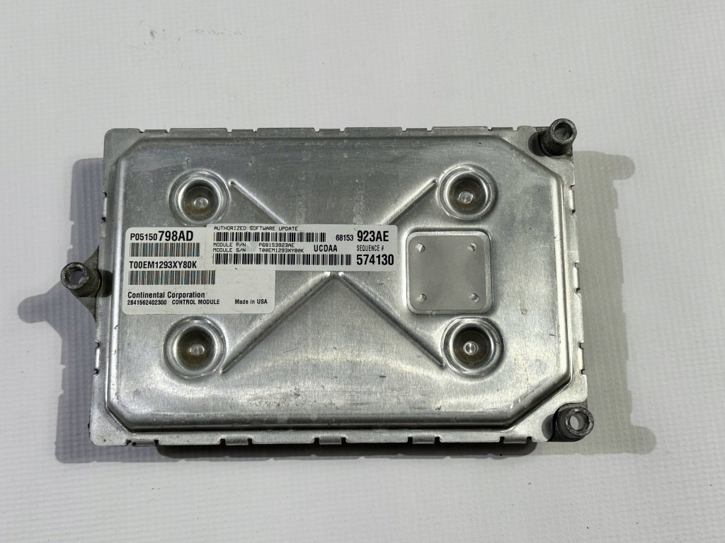 Блок управления бортовой компьютер двигателя ecm dodge ram 1500 5.7 2013+ с Разборки