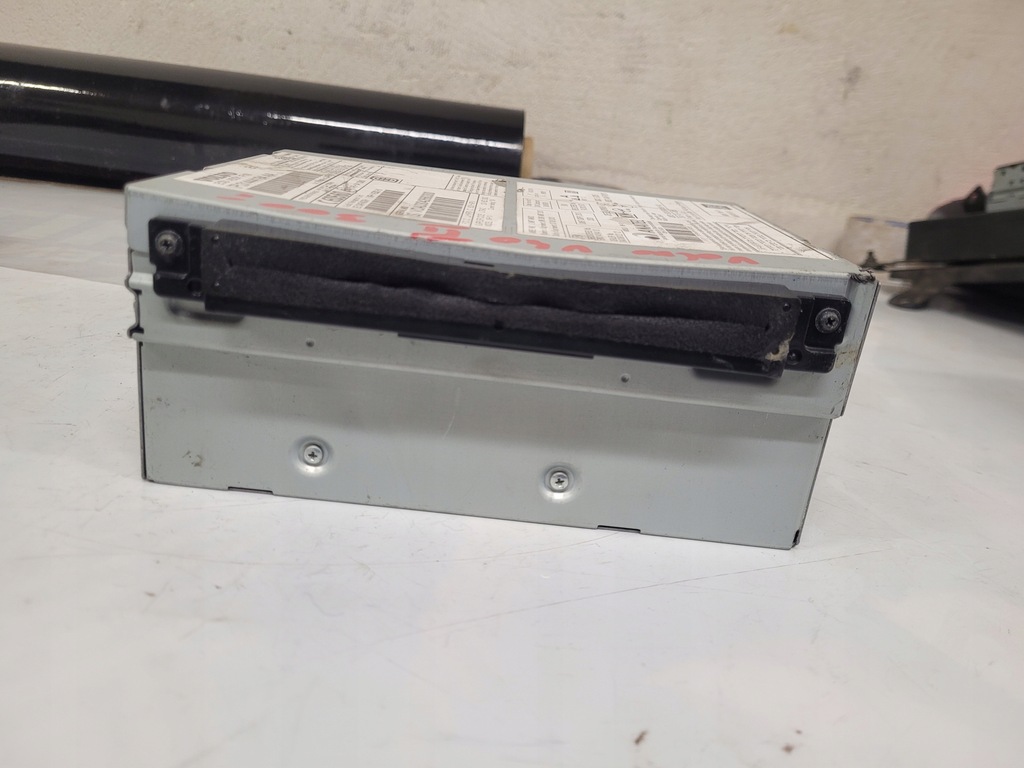 фото №6, Volvo v40 ii 2012- считыватель радио навигация 31444184