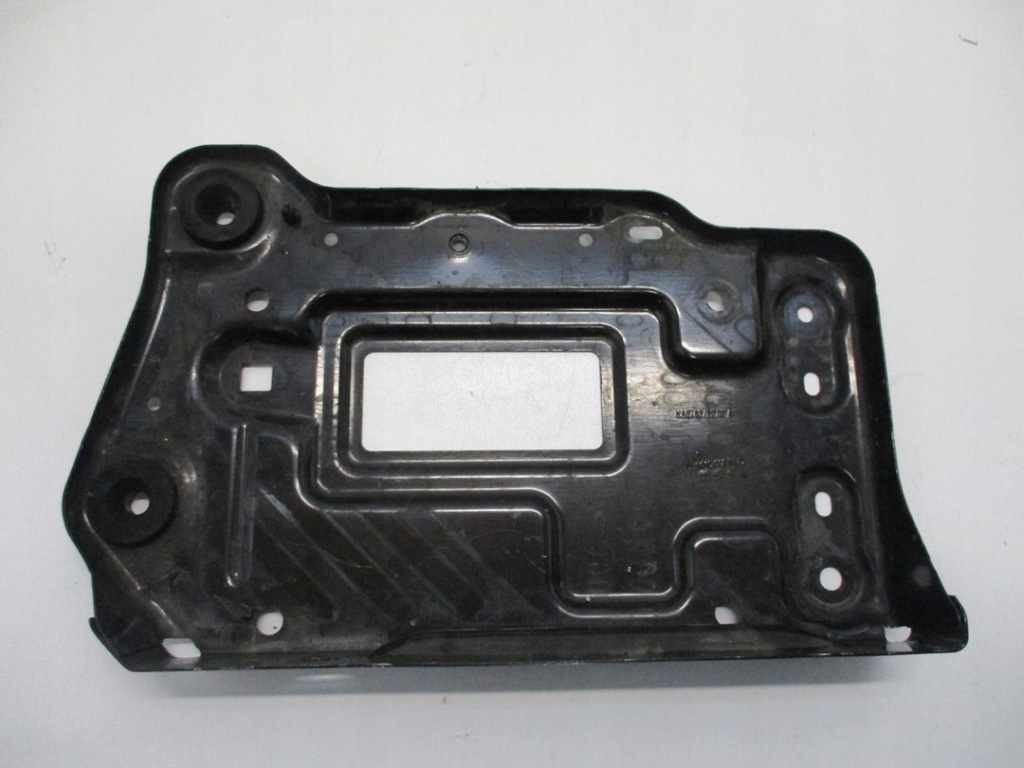 фото №1, Основа акумулятор mercedes cla 117 a2466200018