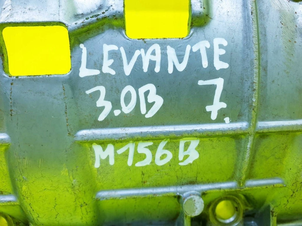 Накладка fali оливи вала maserati levante ghibli quattroporte 3.0 s Ціна