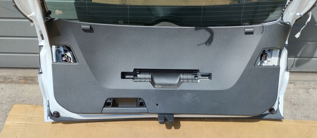 фото №13, Крышка багажника крышка стекло крышки задняя багажника volkswagen vw id4 id.4 23r