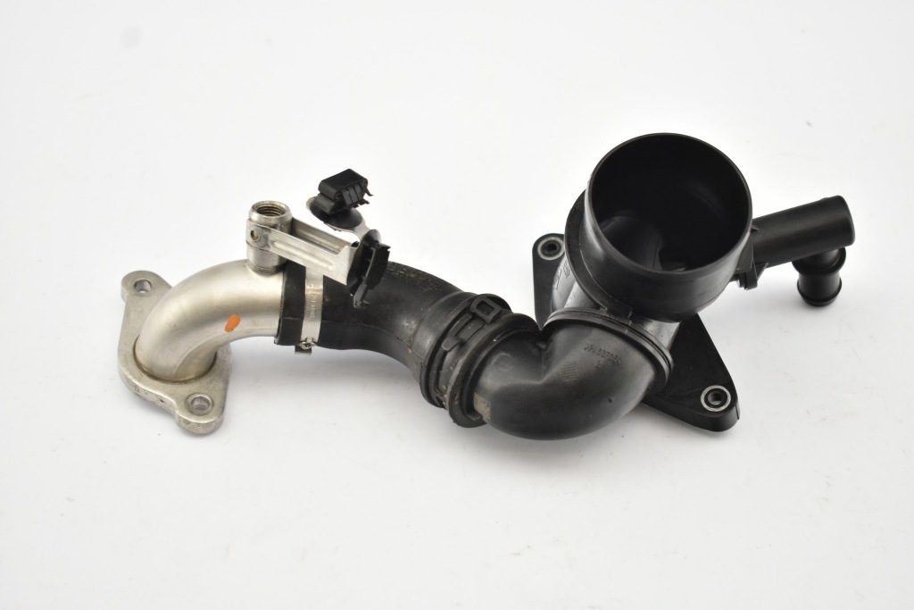 Купити Шланг повітря патрубок турбіни vito w447 1.7d