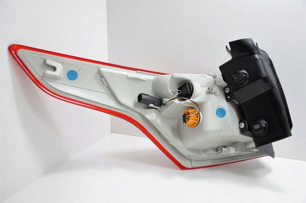 Ford kuga 2013- фара задняя led левая новая+ вкладыш Доставка