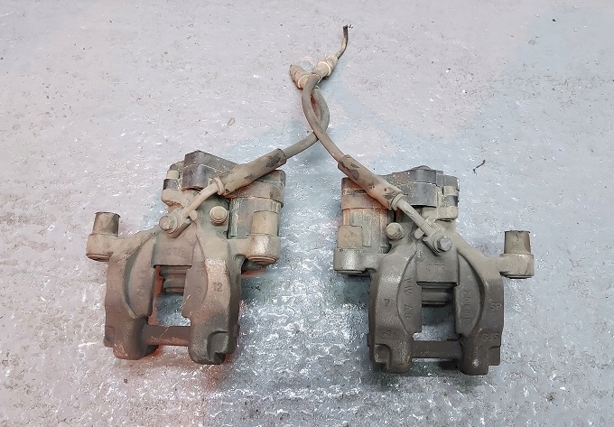 фото №1, Volkswagen оригінальний номер 3q0615406m супорт гальмівний