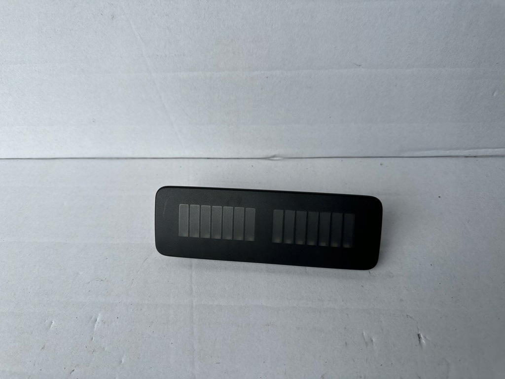 фото №1, Cayenne 7l5 дисплей pdc 7l6919473f