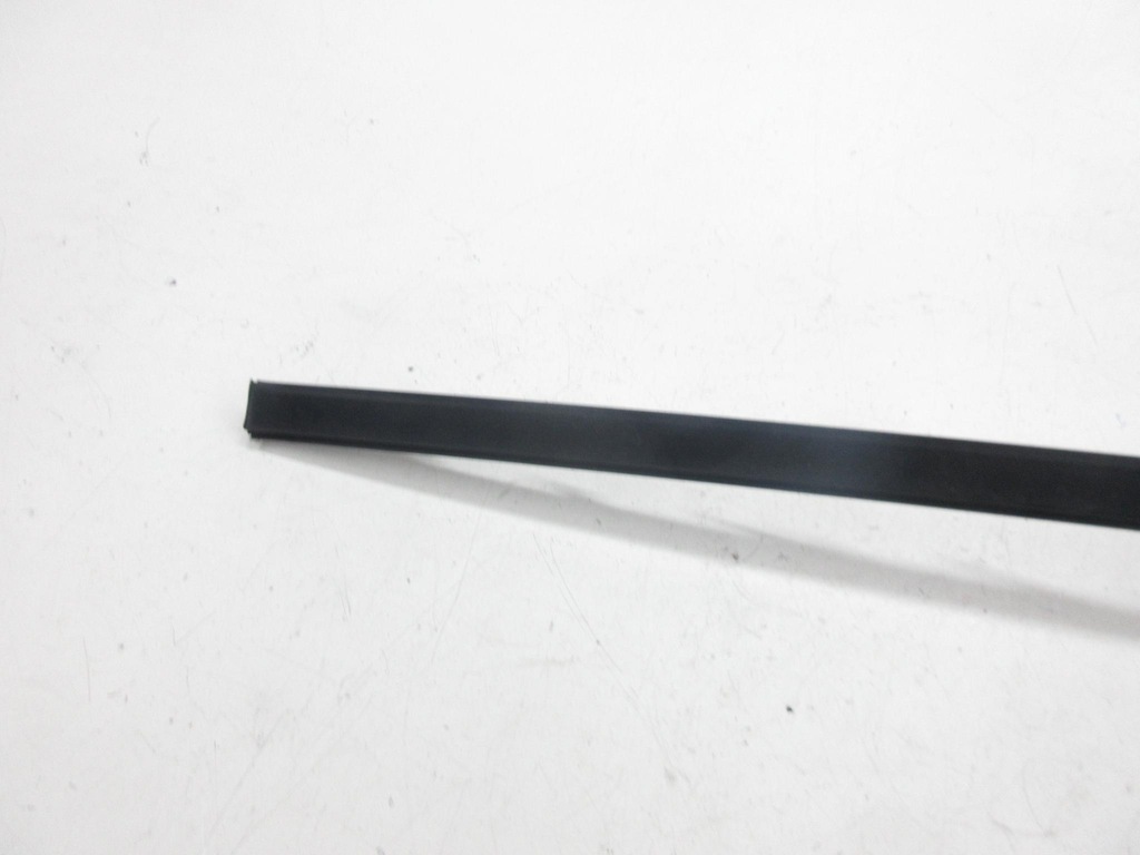 фото №11, Hyundai coupe ii tiburon молдинг дахова права ліва