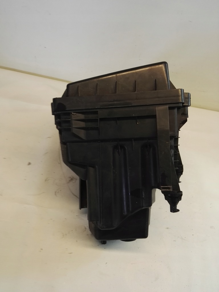 фото №3, Корпус фильтра воздуха freelander ii 2.2