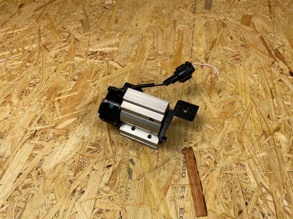 фото №7, Клапан расширительный кондиционера nissan leaf ii 443310-1360 2017-