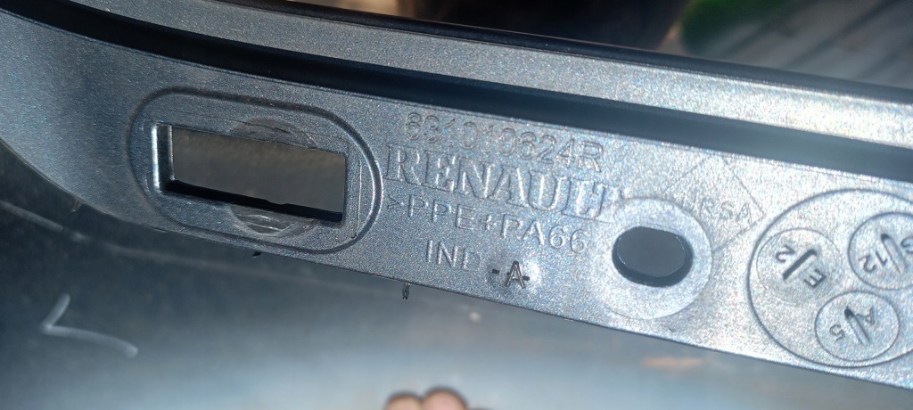 Крыло  перед передний левое  renault clio iv 4 12-19rok 631010624r оригинал Киев