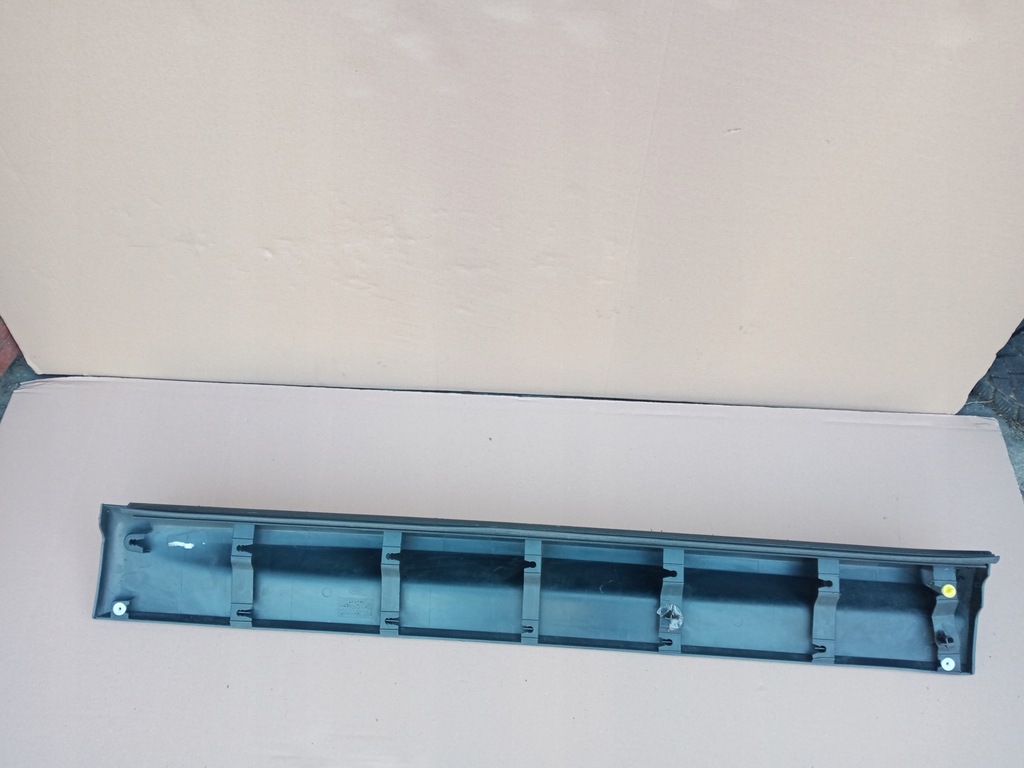 фото №8, Range rover sport l320 левая молдинг дверь перед