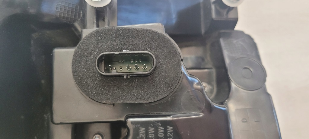 фото №8, Лампа ліва задня задня led tesla y tesla model 3 2019- 148r00-0021