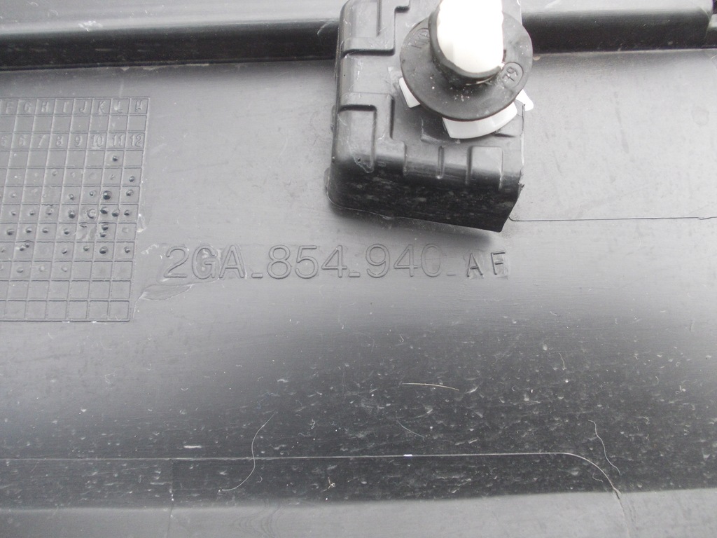 фото №12, Молдинг дверь правый перед vw t-roc 2ga854940af