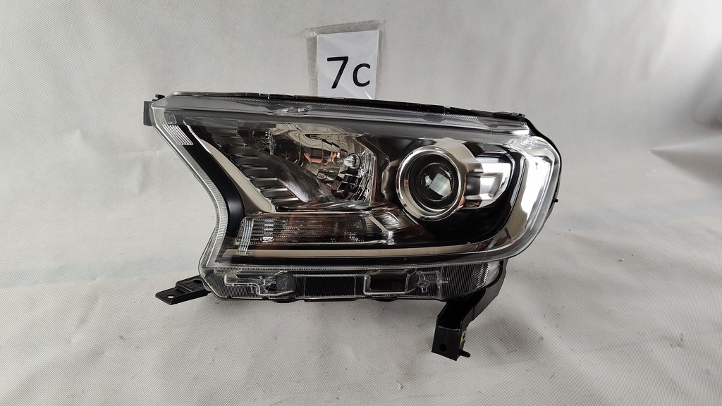 фото №2, Ford ranger фара левый лампа левая