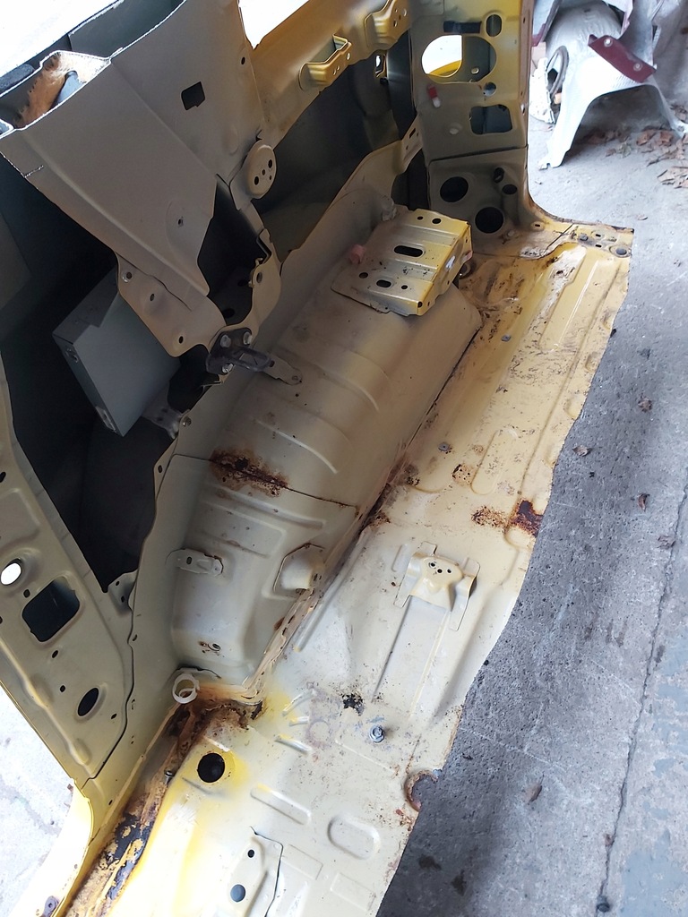 фото №9, Toyota fj cruiser крила задня правий чверть права