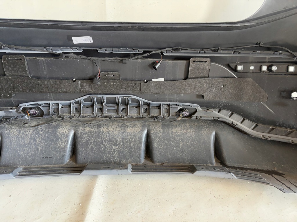 Seat cupra born бампер задний  10e807421b Оригинал