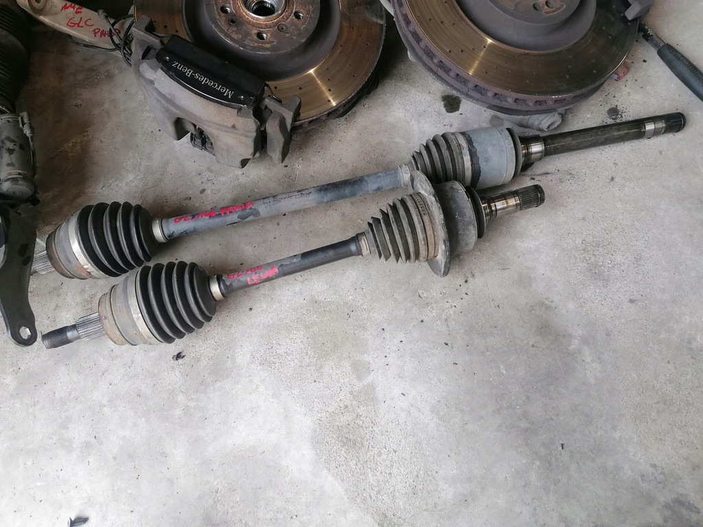 фото №1, Mercedes x166 gl привідний вал перед ліва права 350cdi 13r