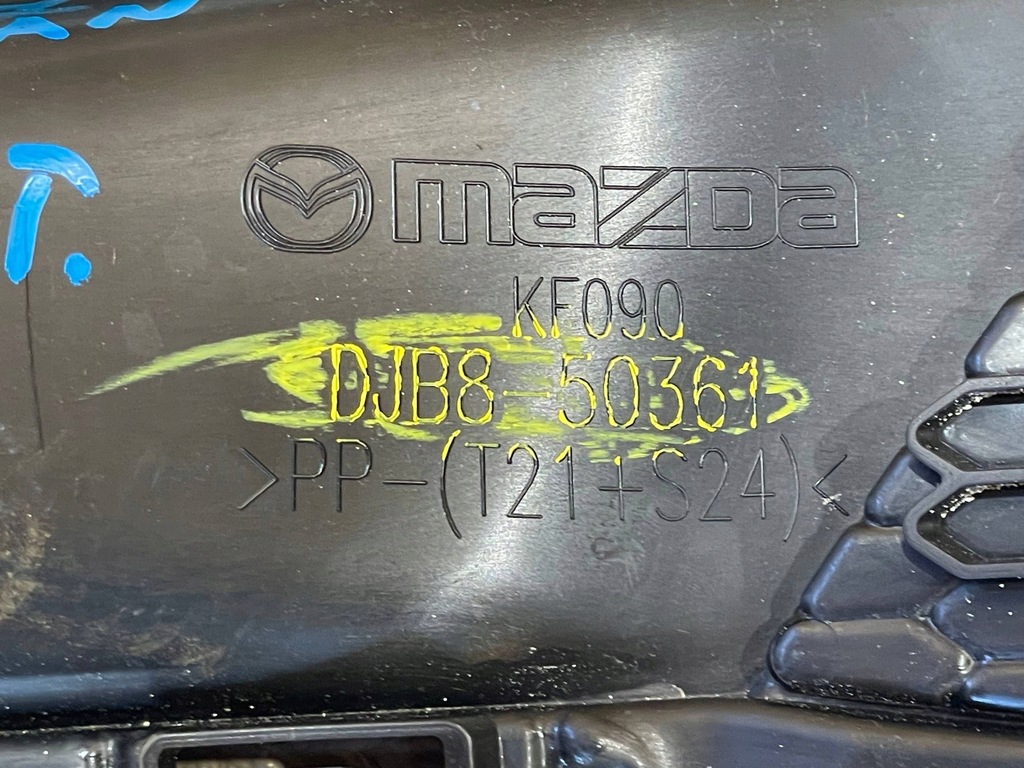 фото №9, Mazda 2 dj iii lift 19-23 sedan решётка радиатора решётка бампера левая задняя задняя
