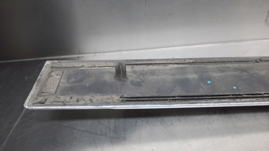 фото №6, Молдинг двері лівий задня 08694940 volvo xc90 lift