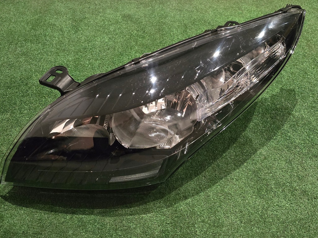 фото №1, Renault megane 3 iii лампа передняя