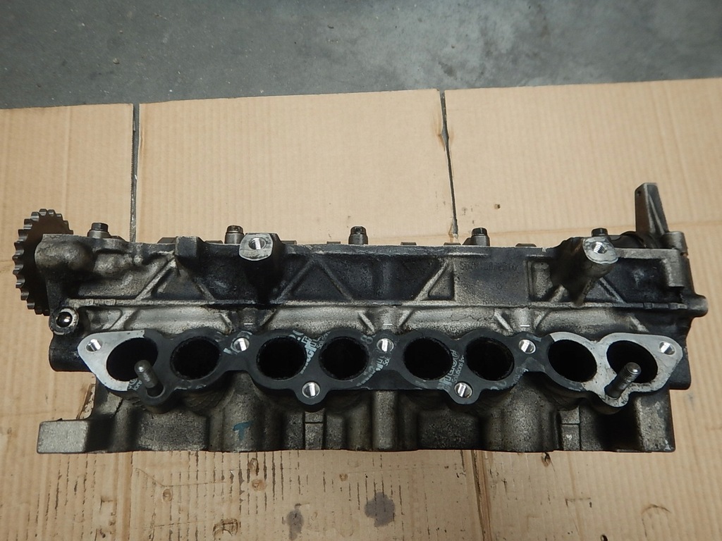 фото №16, Головка головка двигуна kia ceed hyunda i30 1.6crdi 22111-2a100