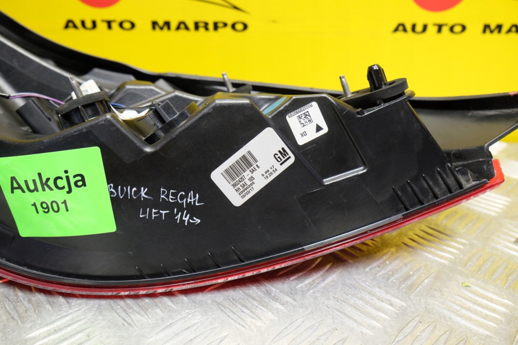 Buick regal lift 2014 - лампа задний  правая задняя usa Доставка