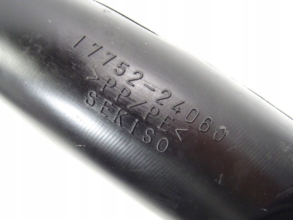 фото №6, Lexus ux 250h 2.0 гибрид труба шланг воздуха 17752-24060