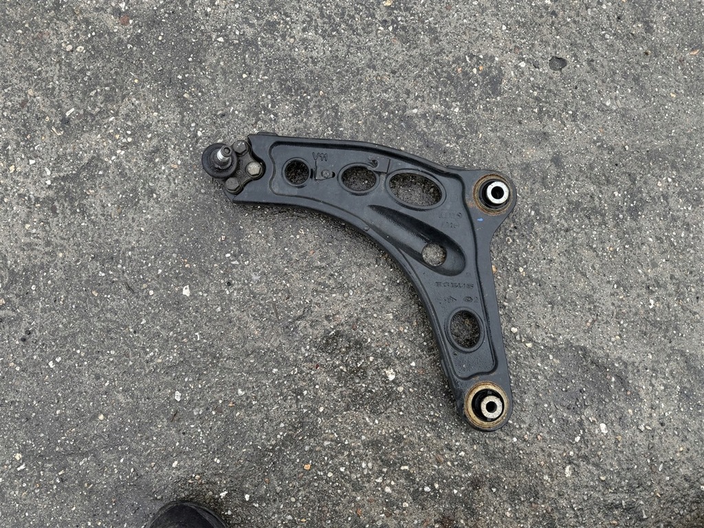 фото №1, Важіль лівий перед передній renault trafic iv 4 2.0 dci