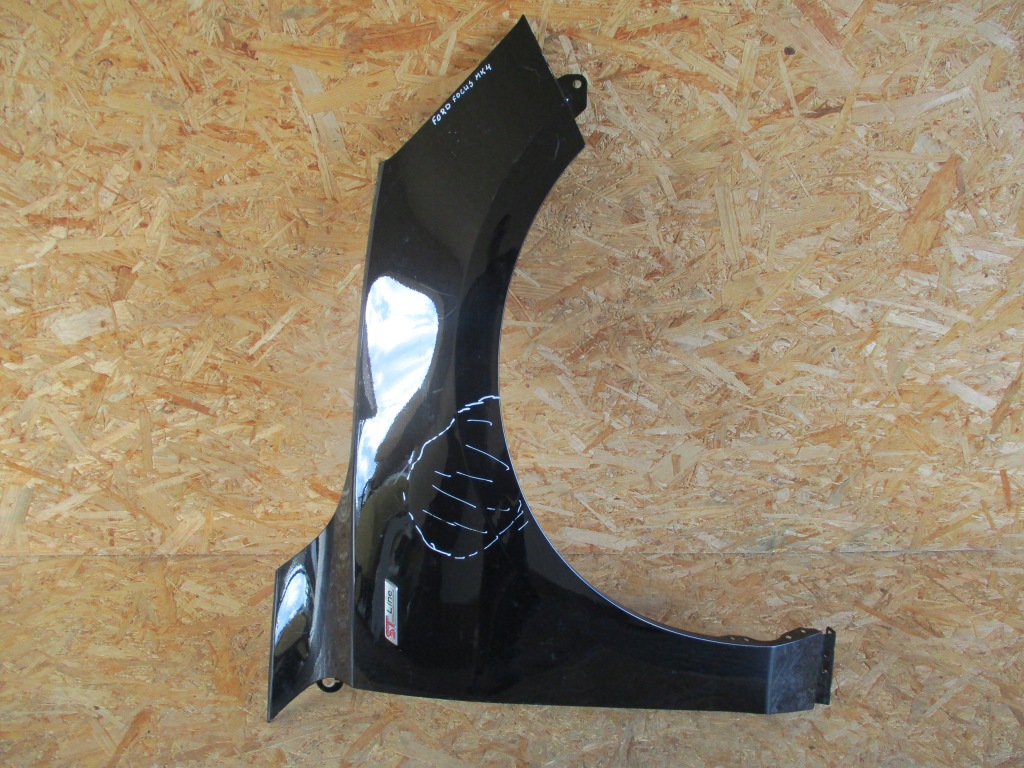 Купить Крыло  правый  перед передний ford focus mk4