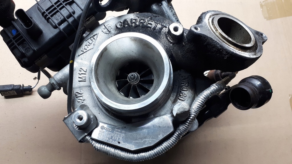 фото №4, A4 b9 8w турбонагнетатель 3.0 tdi 059145873cl a5 8w