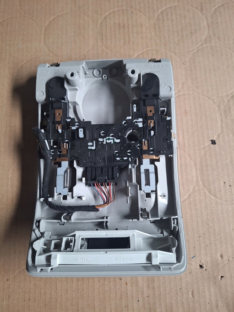 фото №4, Seat exeo лампа стельовий