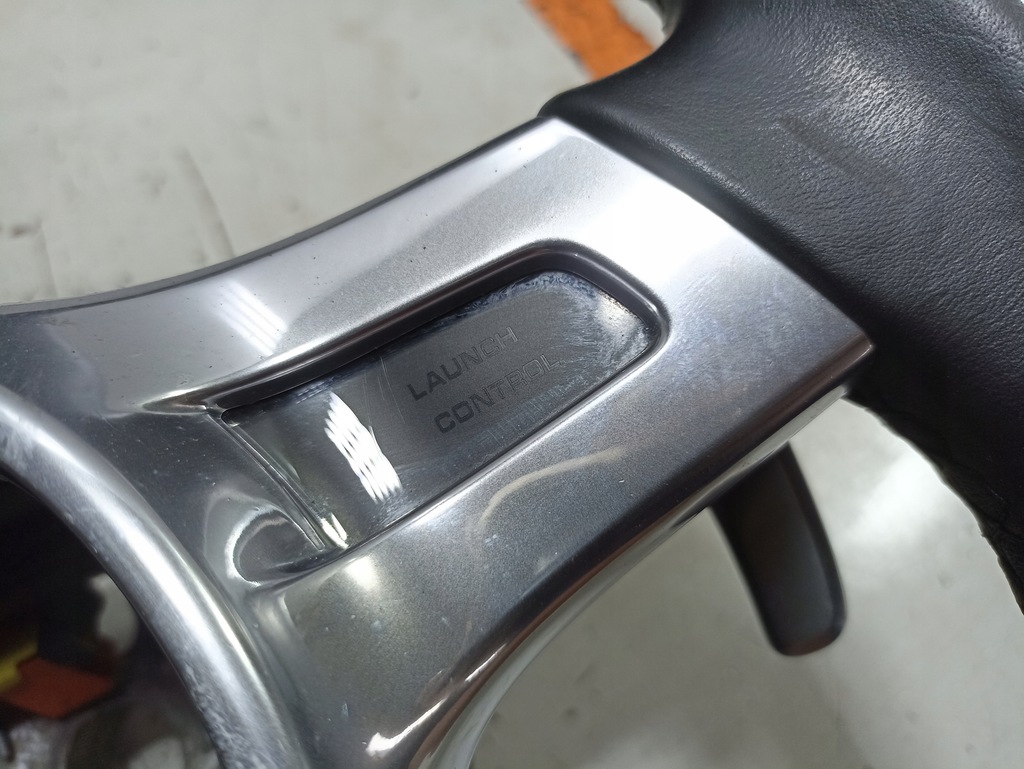 фото №7, Porsche carrera s 911 997 воздуховод кожа лепестки переключения