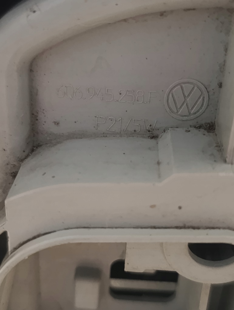 фото №6, #965348#6q6945258f# лампа задняя правая vw polo 9n