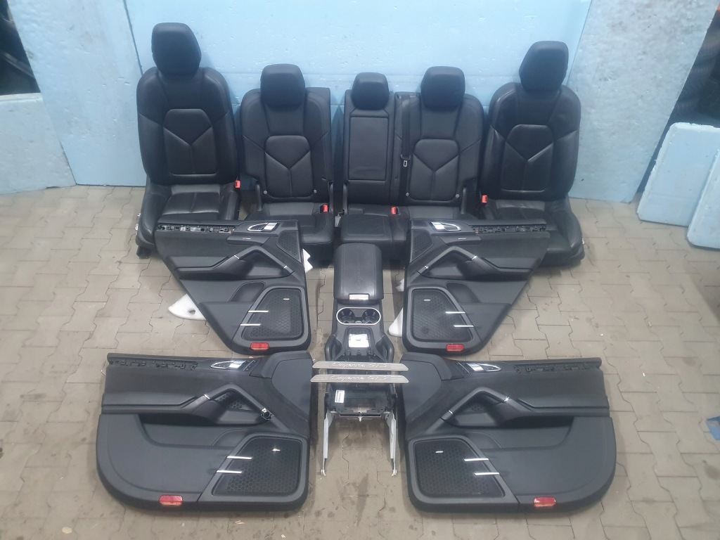 фото №1, Сиденья обшивки обивка porsche cayenne 7p5 gts комплект