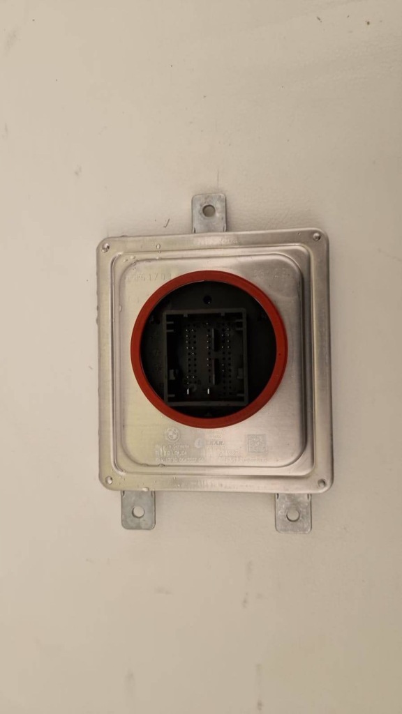 фото №1, Bmw g22 перетворювач модуль led e20453102