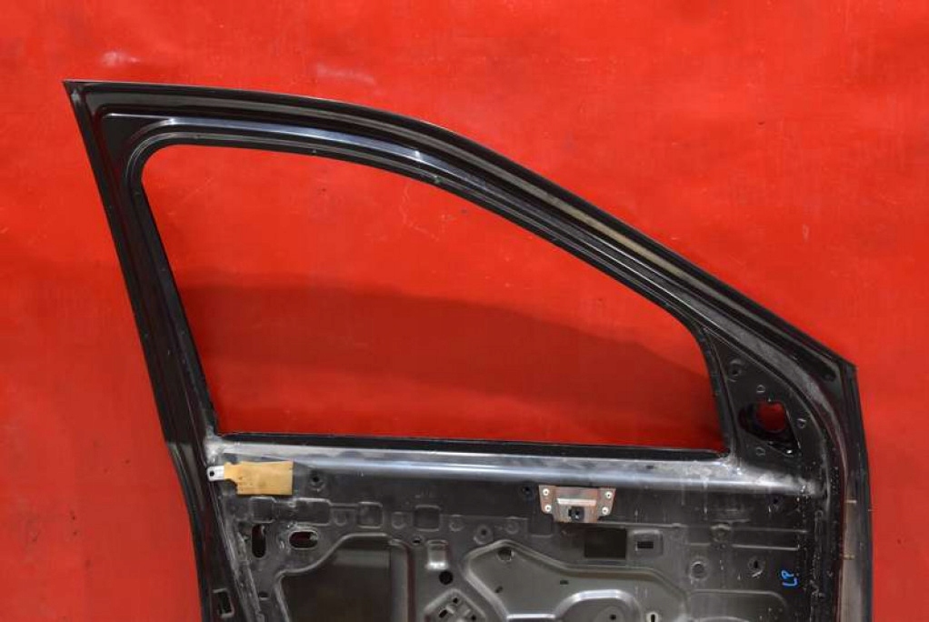 фото №15, Дверь левая перед передние чёрные dacia logan mcv 1 i lift 07-12