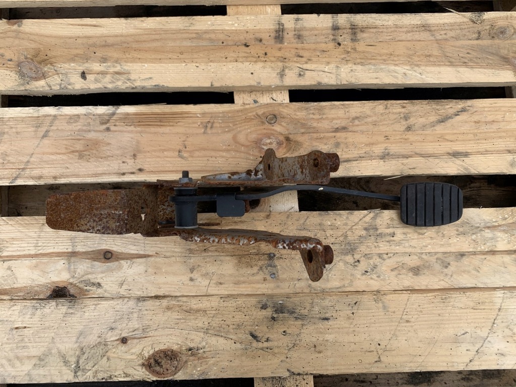 фото №1, Педаль зчеплення dacia sandero ii 465031703