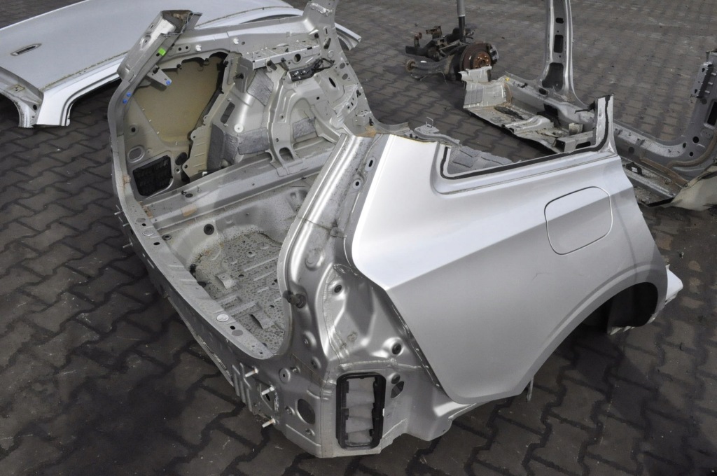 фото №8, Volvo v60 ii pas задня задній піддон kombi 711-16