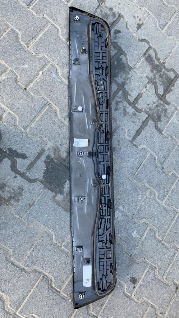 фото №2, Kia sportage 2016- накладка кришки задня задня