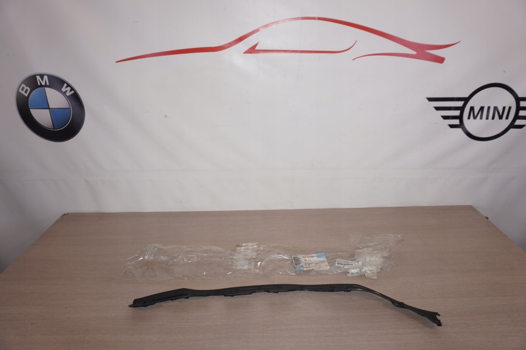 Купити Прокладка стійка a bmw f15 f85 7389661 нова