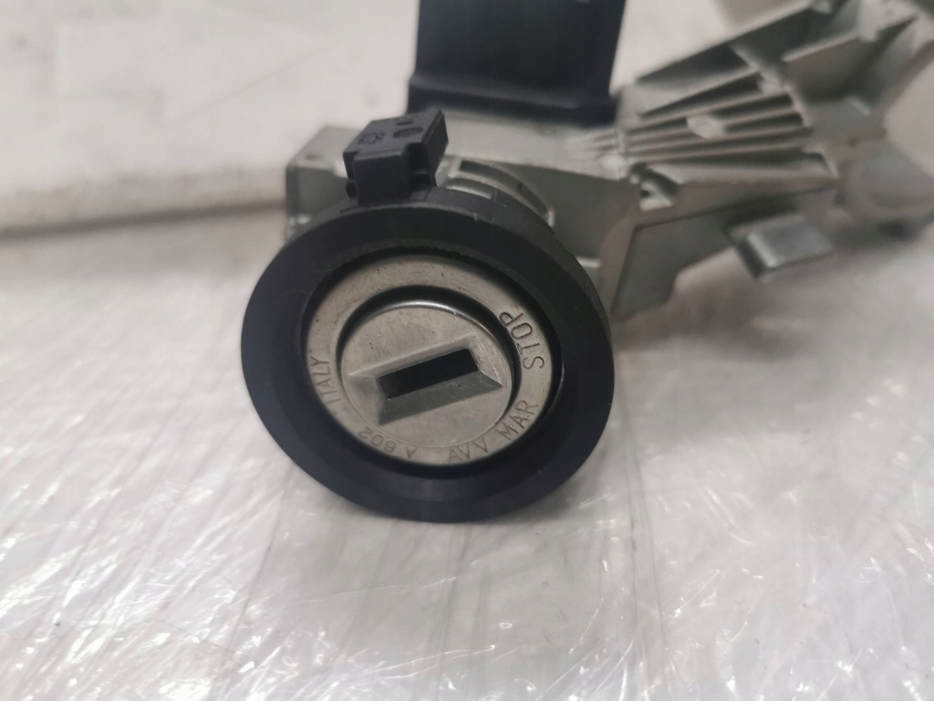 фото №6, Замок зажигания alfa romeo mito 01098401 all/d/2