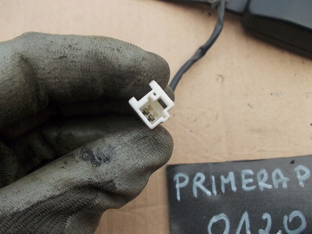 фото №7, Замок поперечина безопасности клипса nissan primera p12 левая правая передняя