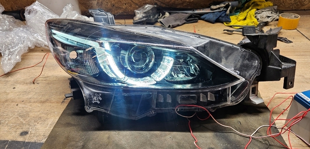 фото №1, Mazda 6 vi gj lift лампа правый перед правая передняя full led