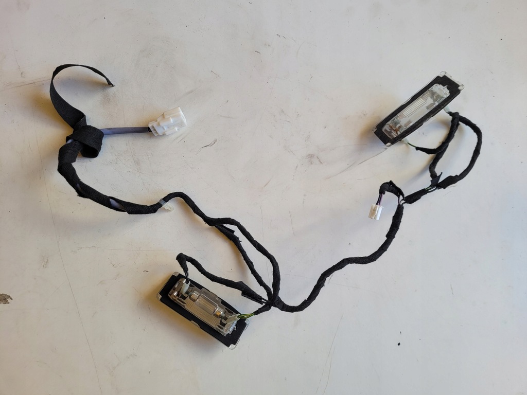 фото №1, Maserati quattroport ghibli джгут кришки задня освітлення ліхтарі номерного знака