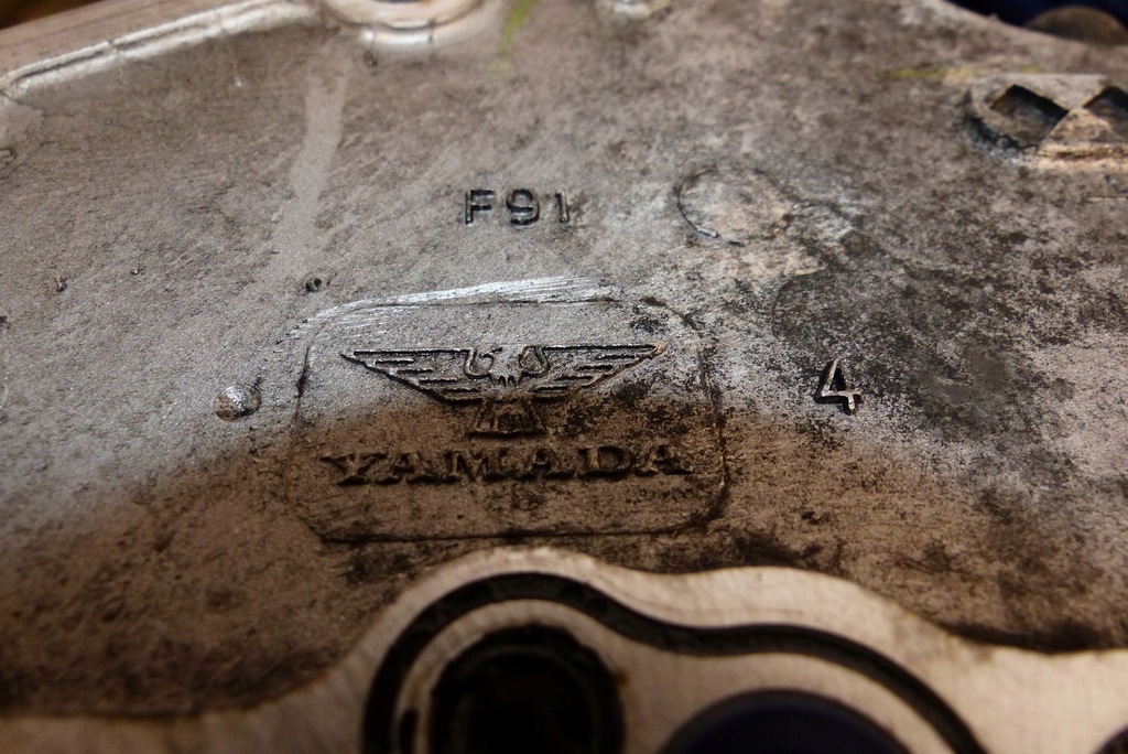 фото №8, Nissan nt400 cabstar maxity 3.0 dxi dci zd30 euro6 корпус распределительного вала + насос