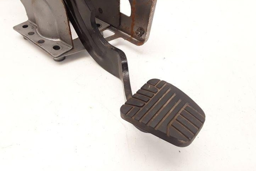 фото №7, Педаль тормоза chevrolet captiva c100, c140 96628565 2.4l бензиновый 100kw