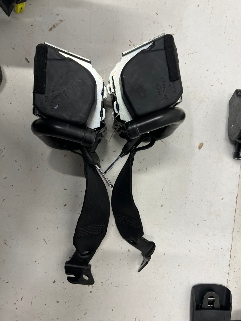 Bmw x1 f48 ремни безопасности перед задний оригинал Недорого